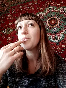 Snapshot of Calibers2932 chatting on March 7, 2025, 1:29 pm Calibers2932 online show from March 7, 2025, 1:29 pm