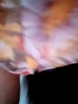 Snapshot of Calibers2932 chatting on March 20, 2025, 3:47 pm Calibers2932 online show from March 20, 2025, 3:47 pm