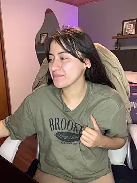 Camila pinkk online show from February 28, 2025, 11:01 pm