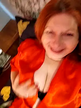 Snapshot of Angelina4531 chatting on March 27, 2026, 9:42 am Angelina4531 online show from March 27, 2026, 9:42 am
