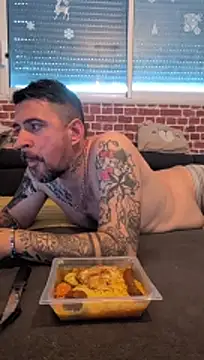 thefrenchkiss25 online show from April 20, 2026, 5:59 pm