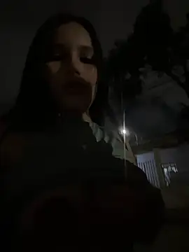 Snapshot of the_queen_of_street chatting on June 19, 2026, 11:52 pm the queen of street online show from June 19, 2026, 11:52 pm