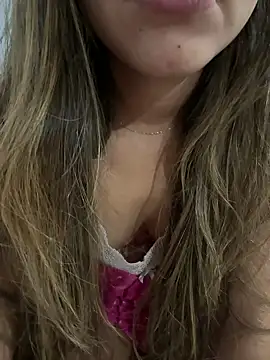 LuizaDiaz online show from October 15, 2025, 1:39 am