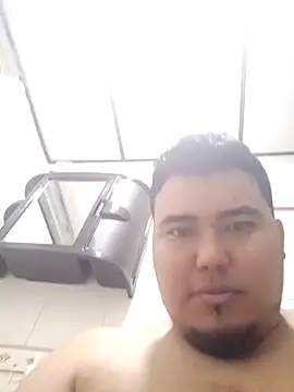 Snapshot of parejanuevahoff chatting on November 14, 2025, 12:09 am parejanuevahoff online show from November 14, 2025, 12:09 am