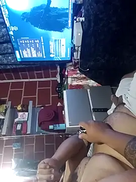 Snapshot of parejanuevahoff chatting on February 8, 2026, 2:48 am parejanuevahoff online show from February 8, 2026, 2:48 am