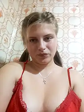 Lauren Amabel online show from November 9, 2025, 8:29 pm