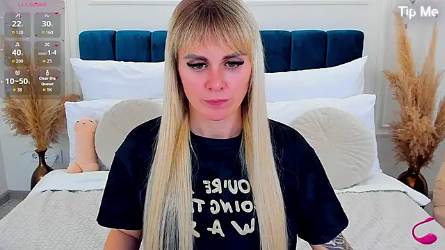 Snapshot of LiluDav chatting on March 4, 2026, 1:28 pm LiluDav online show from March 4, 2026, 1:28 pm