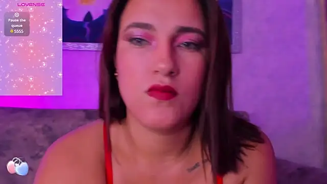 VeronicaOlson  online show from February 1, 2025, 2:26 am