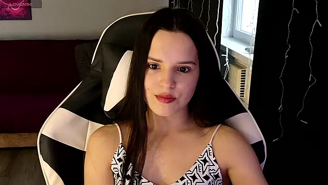 Snapshot of Harleen_Moore chatting on July 11, 2026, 5:21 am Harleen Moore online show from July 11, 2026, 5:21 am