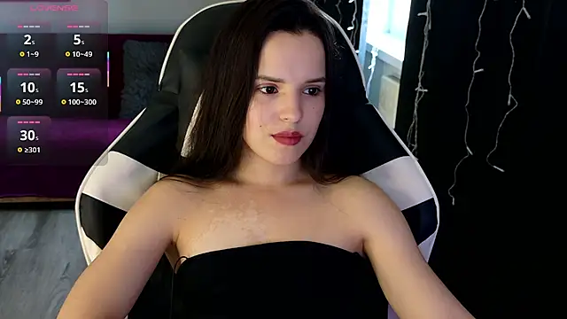 Snapshot of Harleen_Moore chatting on July 20, 2026, 5:22 am Harleen Moore online show from July 20, 2026, 5:22 am