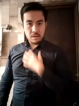 Snapshot of Man456545 chatting on January 25, 2025, 11:32 pm Man456545 online show from January 25, 2025, 11:32 pm