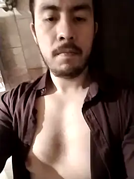 Snapshot of Man456545 chatting on February 28, 2025, 6:32 am Man456545 online show from February 28, 2025, 6:32 am