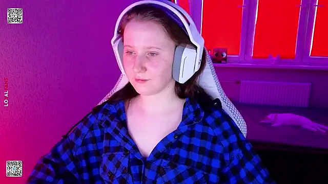 mon lola online show from March 31, 2026, 9:21 am