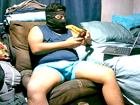 Snapshot of SergCarMX1 chatting on July 11, 2026, 4:59 am SergCarMX1 online show from July 11, 2026, 4:59 am