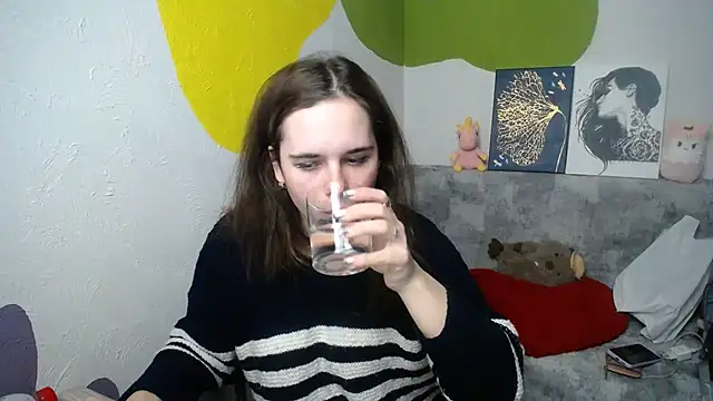 Snapshot of mini_girly chatting on January 8, 2025, 5:59 pm mini girly online show from January 8, 2025, 5:59 pm