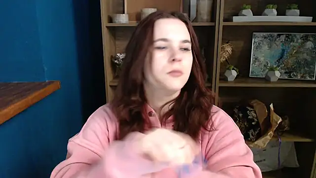 Snapshot of mini_girly chatting on February 19, 2025, 1:06 pm mini girly online show from February 19, 2025, 1:06 pm