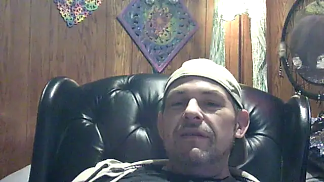 Snapshot of MacGayver1977 chatting on March 26, 2026, 1:49 pm MacGayver1977 online show from March 26, 2026, 1:49 pm