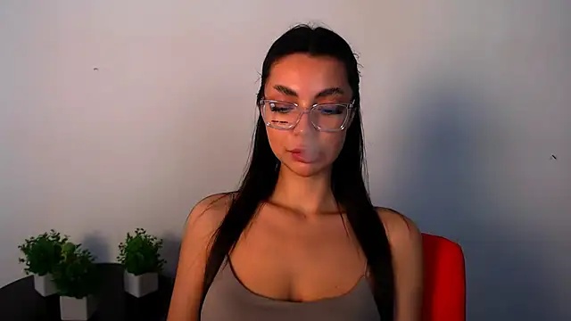 Lexi Jous online show from June 2, 2026, 11:12 am