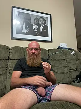 32XRedBeard online show from July 9, 2026, 9:41 pm