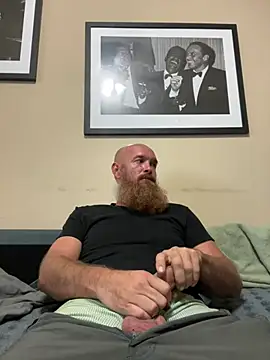 32XRedBeard online show from July 13, 2026, 12:52 pm