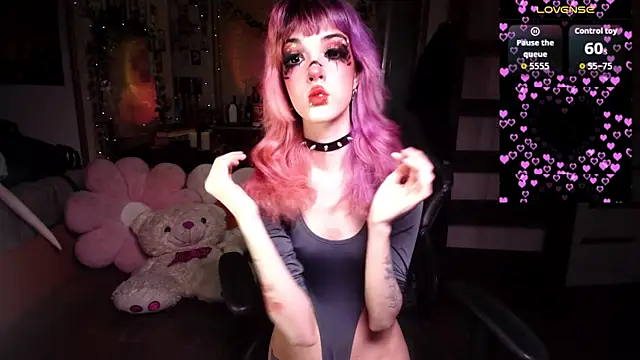 Ink  pleasure online show from May 5, 2026, 12:07 am