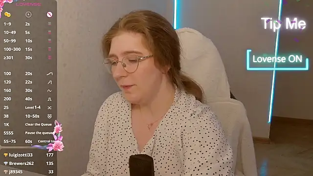 LesyaOxi online show from January 15, 2025, 9:24 am