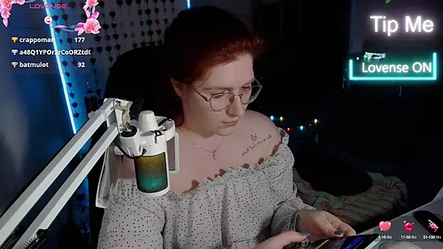 LesyaOxi online show from February 4, 2025, 3:26 pm