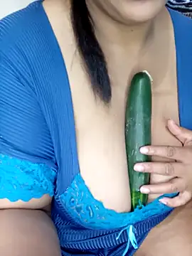 Snapshot of Samara-Bella chatting on September 14, 2025, 7:18 am Samara-Bella online show from September 14, 2025, 7:18 am