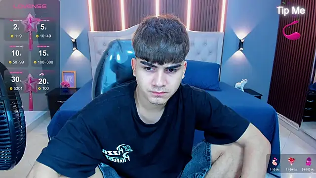 Tommy18   online show from July 28, 2026, 3:24 am