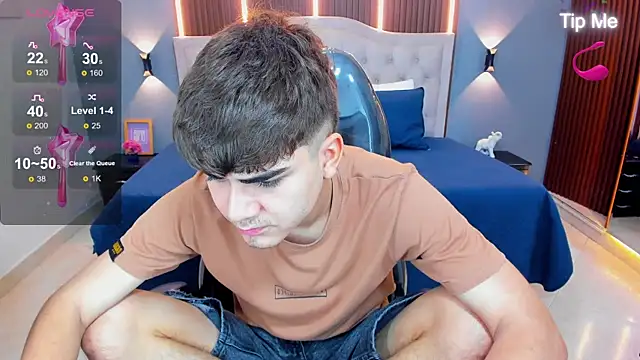 Tommy18   online show from July 29, 2026, 3:26 am