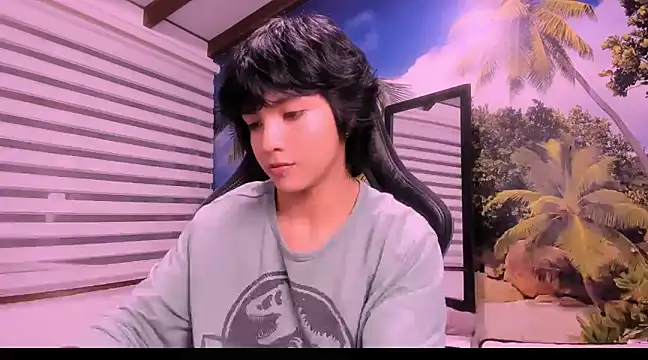 AllanYong18 online show from January 29, 2025, 12:33 am