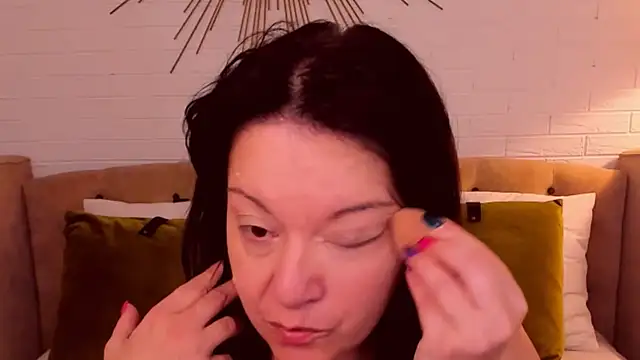 SarahGrays online show from March 19, 2026, 3:54 am