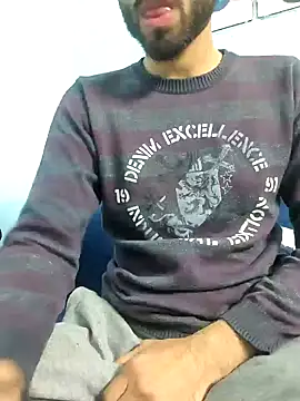 TOPMOON001 online show from February 13, 2025, 11:50 am