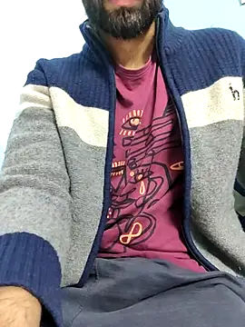 TOPMOON001 online show from March 5, 2025, 11:49 am