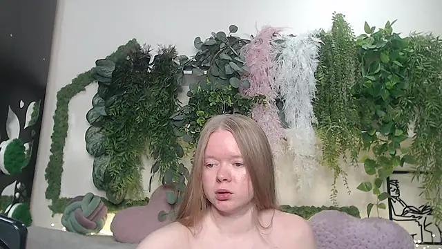 scyrim2 online show from February 18, 2025, 1:33 pm