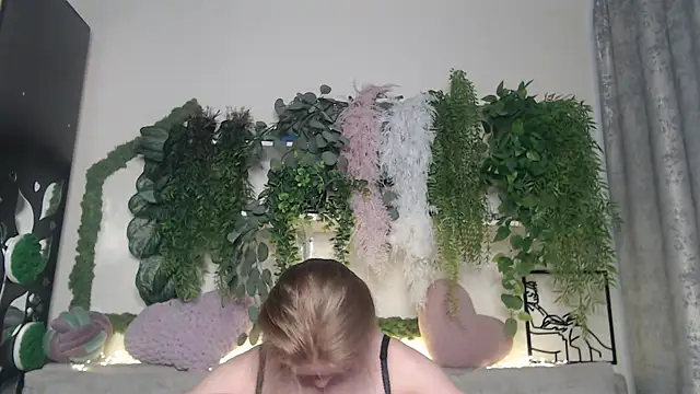 scyrim2 online show from March 19, 2025, 6:57 am