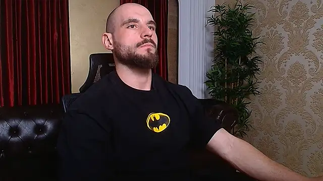 Snapshot of AdamJamesonn chatting on March 7, 2025, 12:45 pm AdamJamesonn online show from March 7, 2025, 12:45 pm