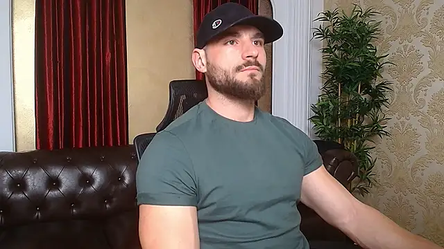 Snapshot of AdamJamesonn chatting on March 9, 2025, 5:22 am AdamJamesonn online show from March 9, 2025, 5:22 am