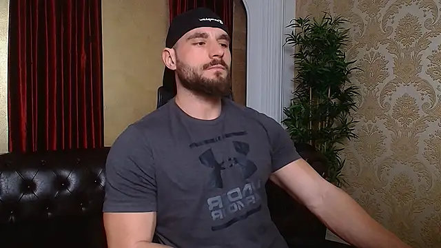 Snapshot of AdamJamesonn chatting on March 10, 2025, 5:22 am AdamJamesonn online show from March 10, 2025, 5:22 am