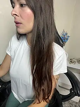 Aleska Miami online show from April 10, 2026, 2:22 pm