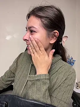 Aleska Miami online show from April 24, 2026, 2:30 pm