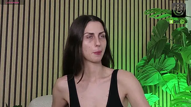 BelovedKhloee online show from March 28, 2026, 5:23 pm