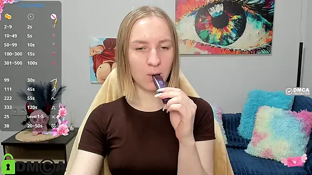 Snapshot of BeautyBlondy chatting on May 22, 2026, 12:55 pm BeautyBlondy online show from May 22, 2026, 12:55 pm