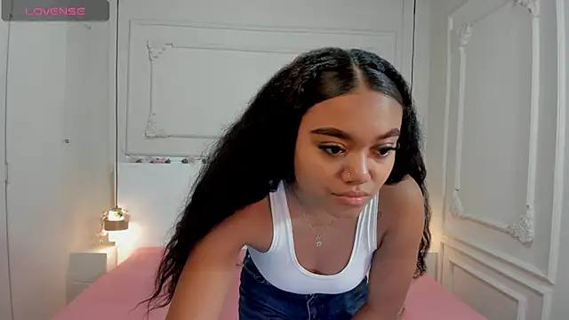 JasmineRose7 online show from October 20, 2025, 12:27 pm