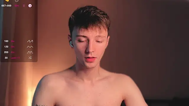 Snapshot of Calvin_Polanski chatting on September 23, 2025, 11:13 am Calvin Polanski online show from September 23, 2025, 11:13 am