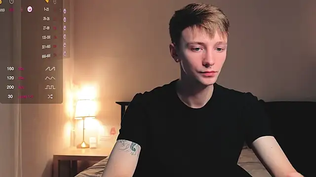 Snapshot of Calvin_Polanski chatting on September 28, 2025, 2:33 pm Calvin Polanski online show from September 28, 2025, 2:33 pm