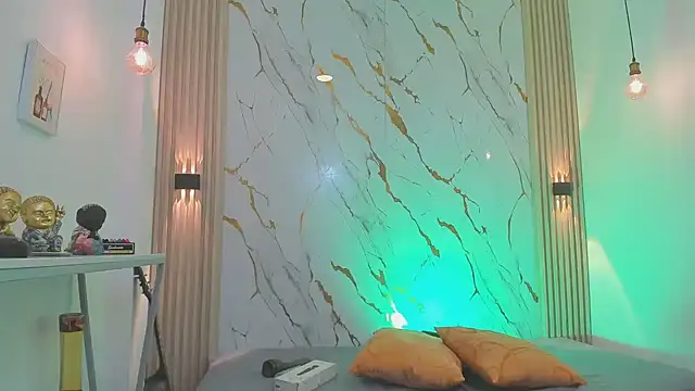 gabriela cortez online show from February 7, 2026, 12:31 pm