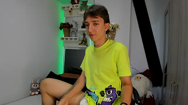 Snapshot of jeremy_salvatore chatting on December 3, 2025, 12:18 am jeremy salvatore online show from December 3, 2025, 12:18 am