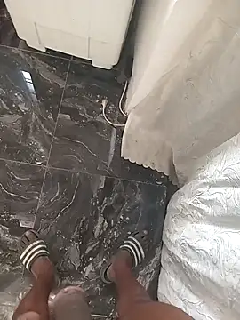 Snapshot of mario0212 chatting on September 16, 2025, 12:39 pm mario0212 online show from September 16, 2025, 12:39 pm