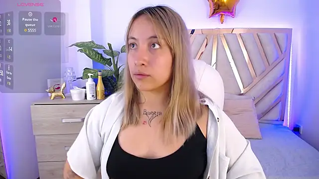 NyxAndria 1 online show from January 27, 2025, 8:49 pm